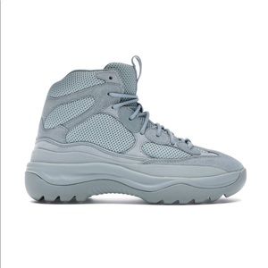 Yeezy desert rat boot